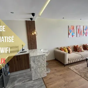 Modern 1 Bedroom 1min From Downtown Anoual Tramway شقة
